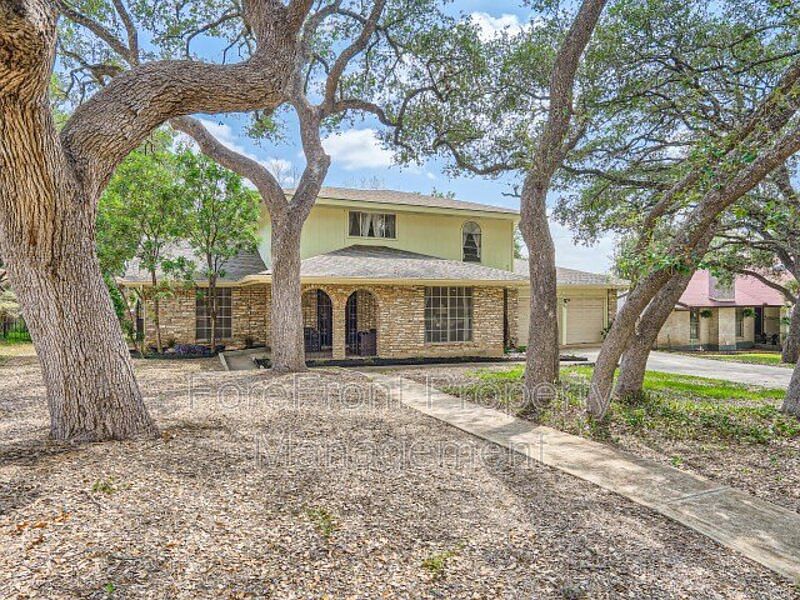 1st image of 5422 Plantation Dr