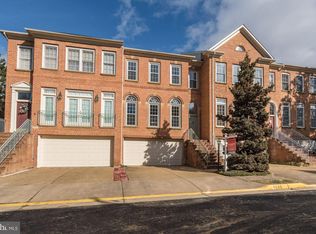 8038 Kidwell Hill Ct, Vienna, VA 22182
