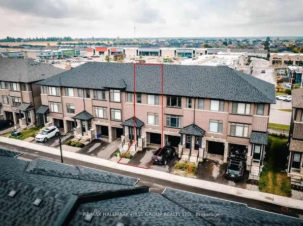 120 Court Dr #28, Brant, ON N3L 0N2