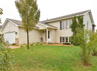 2505 Country View Dr, Northfield, MN 55057