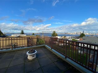 1508 California Ave SW APT A, Seattle, WA 98116