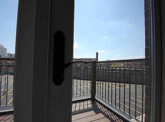 3rd image of 1227 W Albion Ave APT 3E