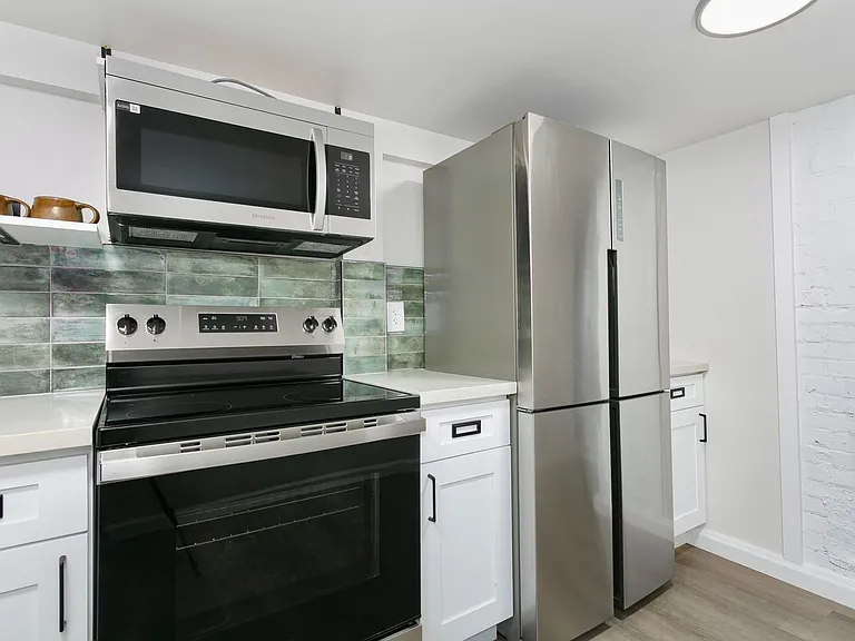 3833 S G St — Photo 18