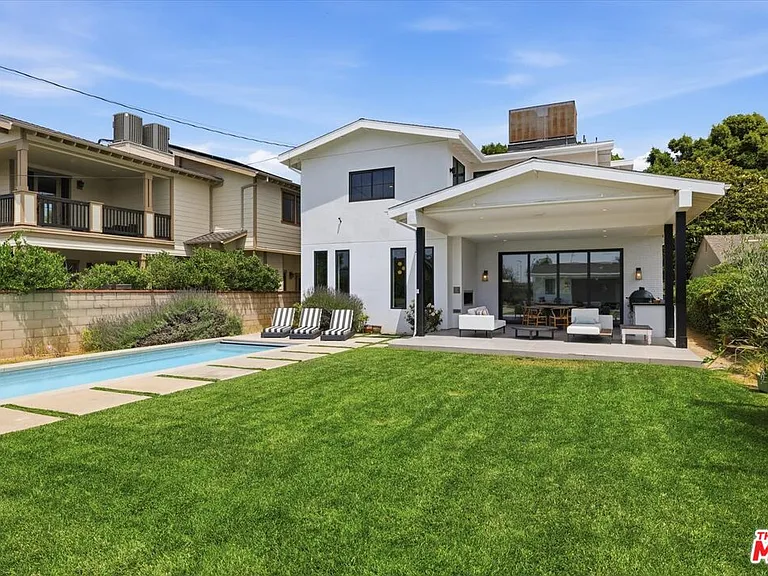 11003 Ocean Dr — Photo 49