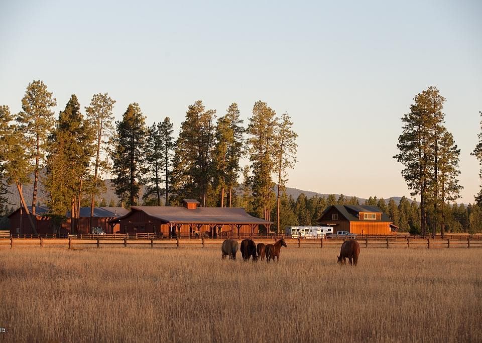 1st image of 1212 Spring Prairie Ranch Rd