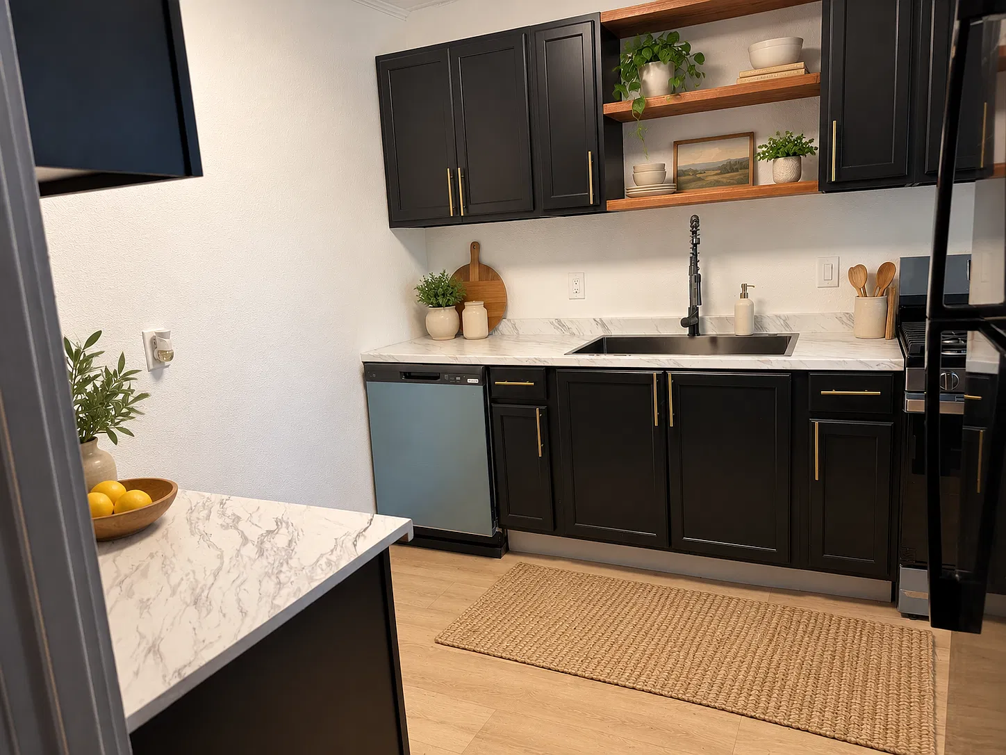 2 bed, 750 sqft, $3,100 — Photo 4