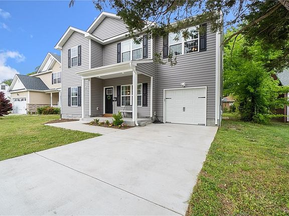 3rd image of 2734 Beachmont Ave