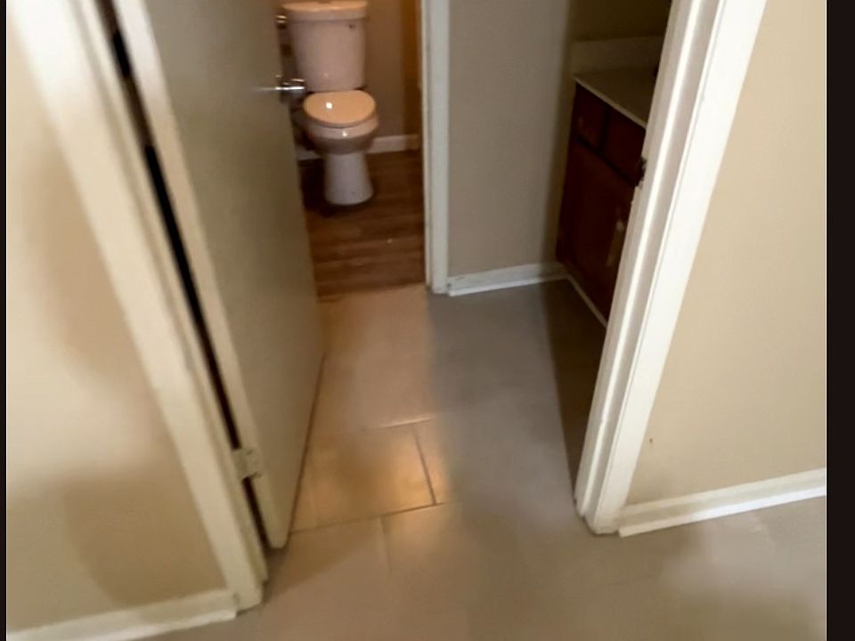 2nd image of 1826 S Brightside View Dr