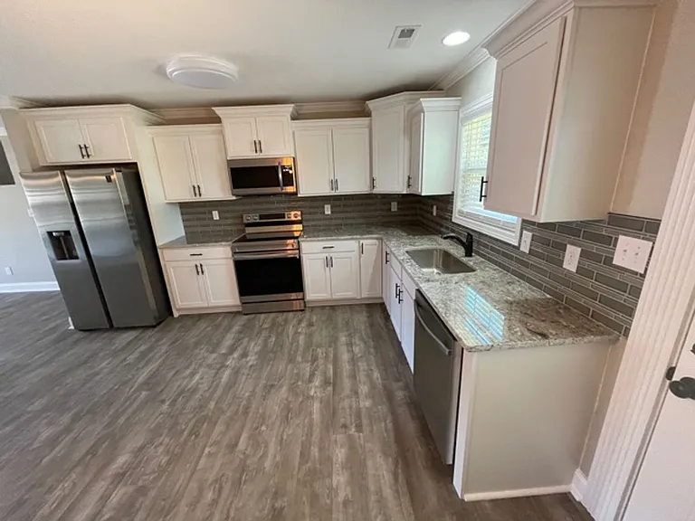 226 Horton Ln — Photo 14