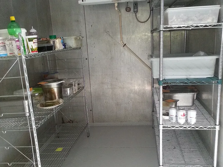 755 W Market St — Photo 3