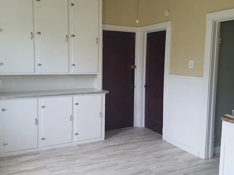 336 Cornwall Ave — Photo 3
