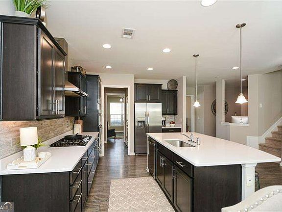 5th image of 449 Timberleaf Rd