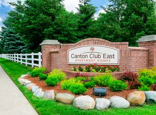 41265 Crossbow Cir, Canton, MI 48188