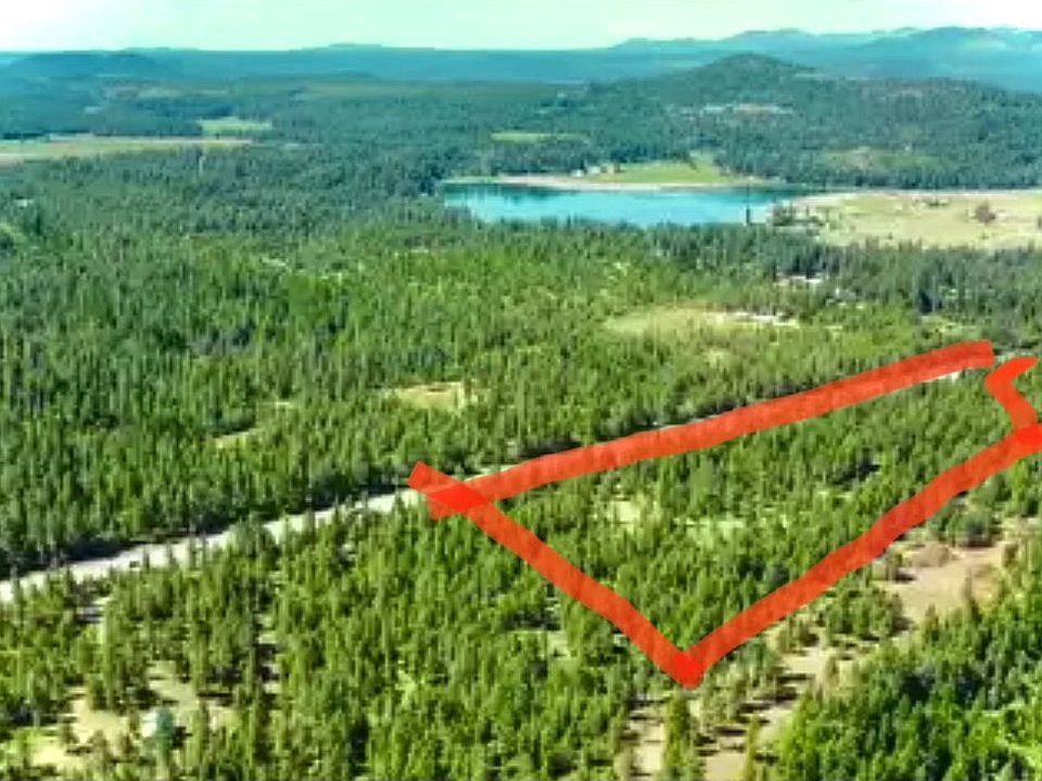 over 1500ft frontage US 395