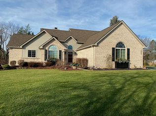 7600 Wisteria Way, Brighton, MI 48116