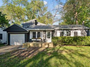 1914 Western Rd, Iowa City, IA 52240