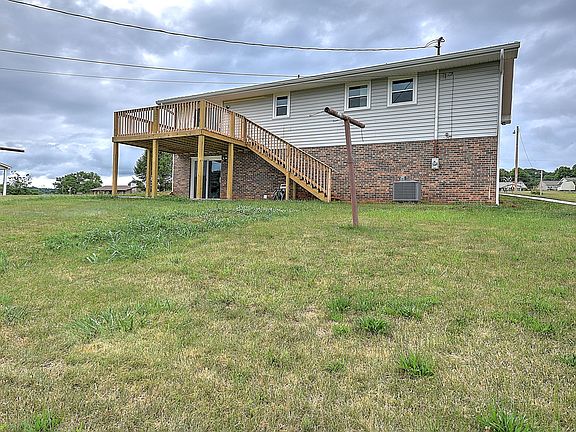 4th image of 428 Old Hickory Cir
