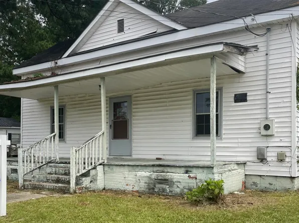 202 Ward St, Fremont, NC 27830
