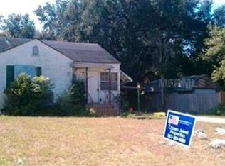 526 Domaris Ave, Lake Wales, FL 33853