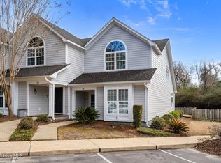 6211 Wrightsville Ave APT 119, Wilmington, NC 28403
