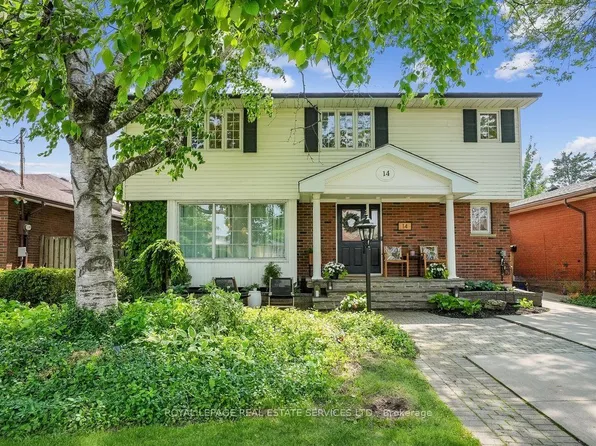 14 Dubarry Blvd, Hamilton, ON L8T 2V4