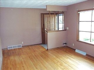2nd image of 63 S Sumac Dr