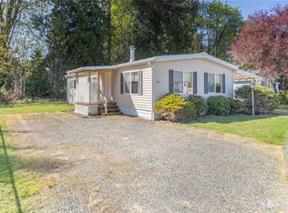 2850 Erlands Point Rd NW TRAILER 48, Bremerton, WA 98312