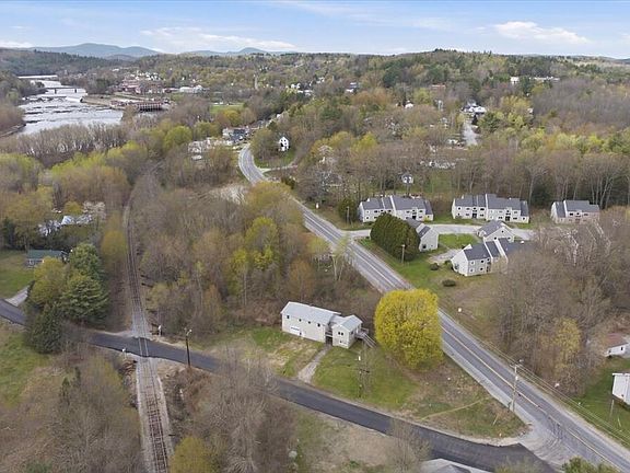2nd image of 202 Foundry Road