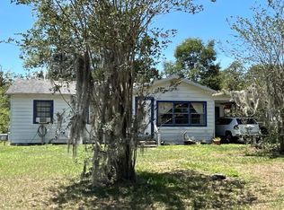 1960 Pine Grove Rd, Mulberry, FL 33860