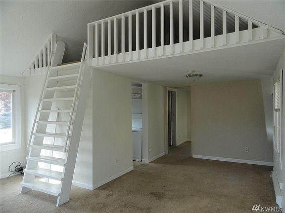 4th image of 1303 N Cambrian Ave