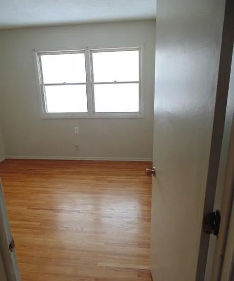 1110 Kingston Ave — Photo 12