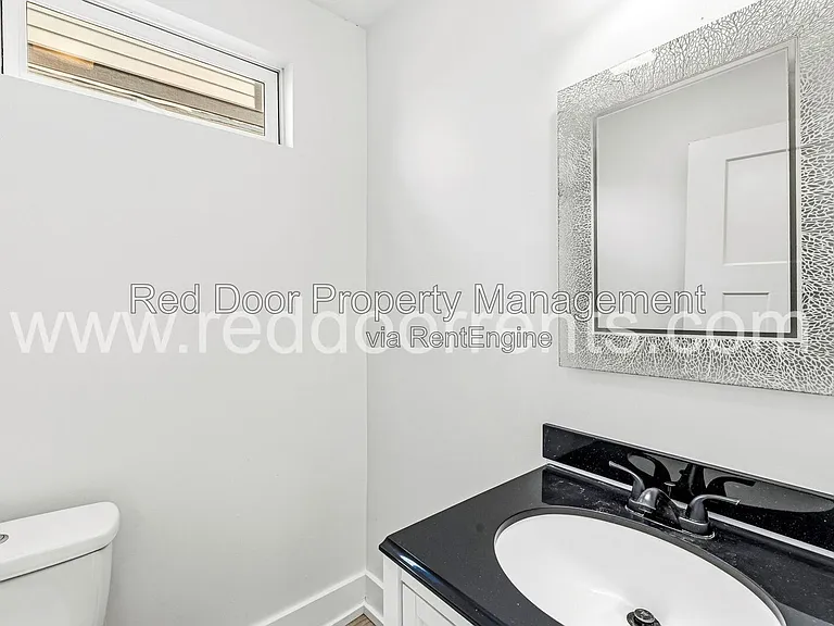 1133 Dawson St — Photo 14