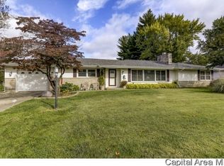 1025 Green Acres Ln, Springfield, IL 62707