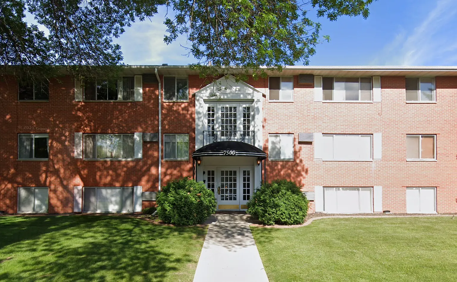 7500 Oliver Ave S — Photo 1