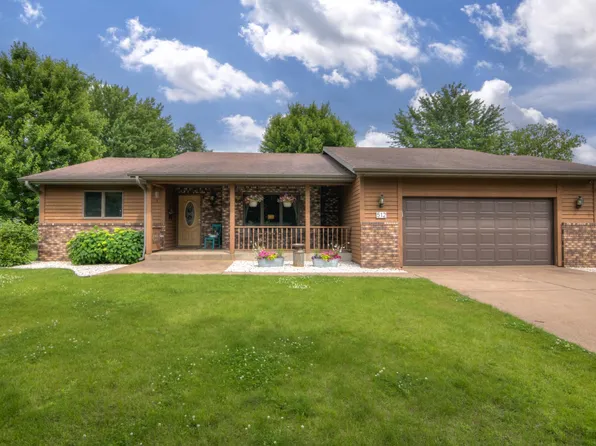 512 Fagstad St, Menomonie, WI 54751