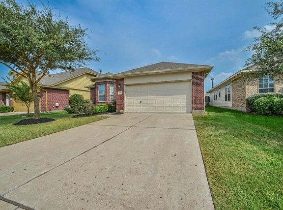 2nd image of 7522 Oakleigh Dr