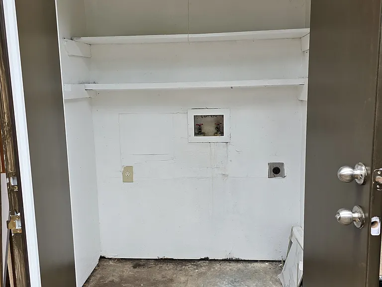 Washer/Dryer Room