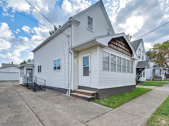 2nd image of 3515 Cecilia Ave