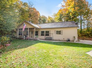 11246 Smith Valley Rd, Berrien Springs, MI 49103