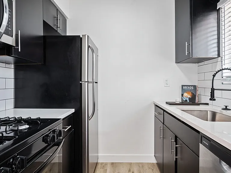 4120 N 45th Pl — Photo 30