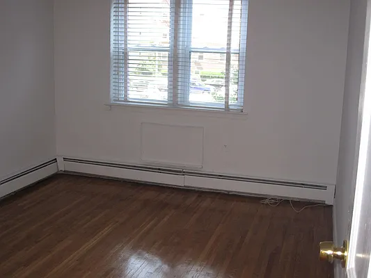 Rented by 18 REALTY | media 26