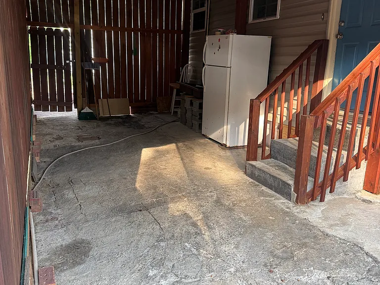 High Mountain Dr — Photo 7