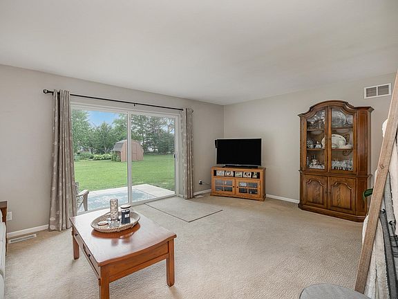 2nd image of 6219 Dewhirst Dr
