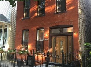2137 W Melrose St, Chicago, IL