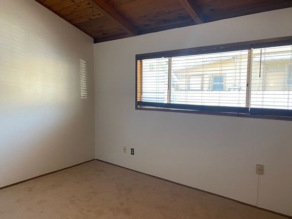 3rd image of 4335-4337 Proctor Pl