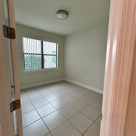 4546 Battlecreek Way — Photo 15
