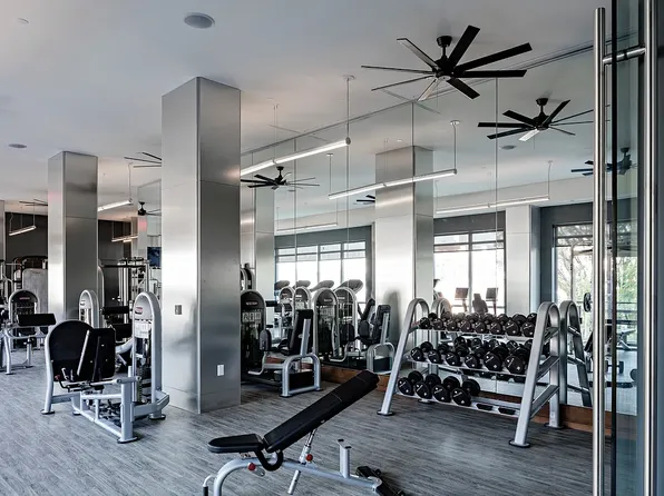 1524 Sheepshead Bay Road image 25 of 30