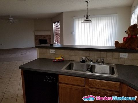 2nd image of 905 Brair Run Dr