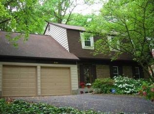 8505 Forest St, Annandale, VA 22003