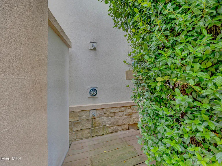 806 Paoli Ct — Photo 65